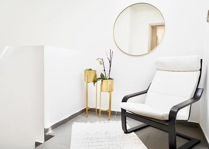 Apartmán Penthouse With A Neo-gothic Parish Church View Gent