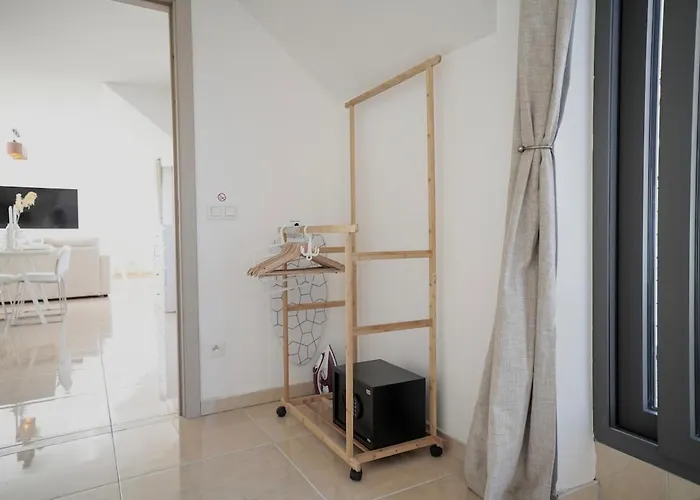 Penthouse With A Neo-gothic Parish Church View Appartement Gent